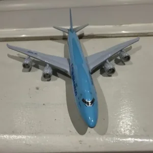 1/400 scale Boeing 747/8F model - Image 2