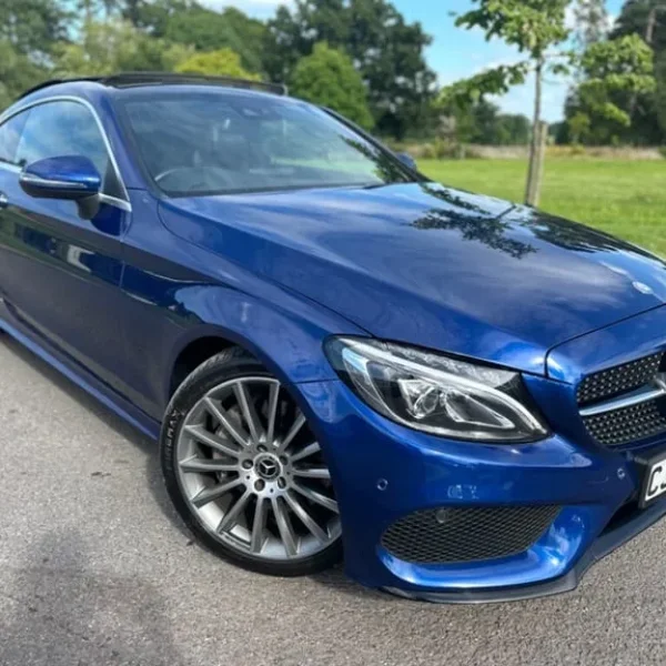 2016 Mercedes-Benz C250 CDI AMG LINE PREMIUM PLUS Coupe with Panoramic Roof
