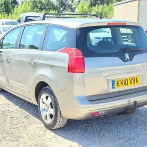 2010 Peugeot 5008 1.6 HDi Sport EGC Euro 4 5dr MPV Diesel Automatic - Image 4