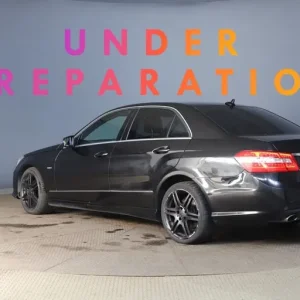 2011 Mercedes-Benz E-Class E200 CDI BlueEFFICIENCY Sport 4dr Diesel Automatic - Image 2