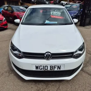 2010 Volkswagen Polo SE DSG Hatchback Petrol Semi Automatic - Image 2