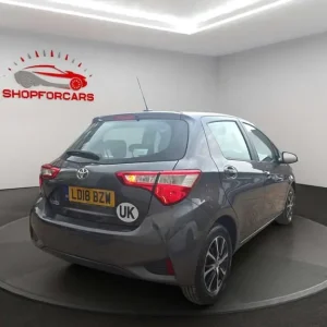 2018 Toyota Yaris 1.5 Icon Tech VVT-i 5-door hatchback - Image 5