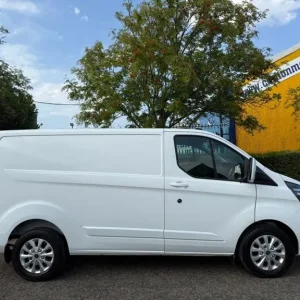 2021 Ford Transit Custom 2.0 EcoBlue Limited Panel Van - Image 3