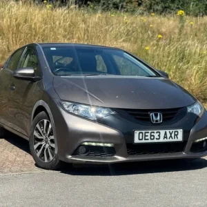 2013 Honda Civic 1.6 i-DTEC ES 5-door hatchback diesel manual - Image 3