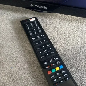 Polaroid 32 inch smart led hd tv - Image 3