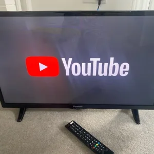 Polaroid 32 inch smart led hd tv