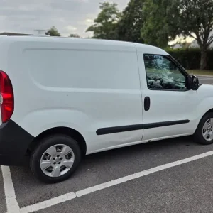 Fiat Doblo Panel Van 2013 Manual 1248cc - Image 4