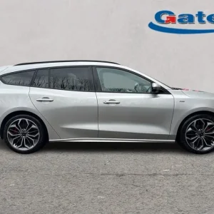 2025 Ford Focus Estate ST-Line X 1.0 MHEV 155PS Auto Estate Petrol Automatic - Image 8