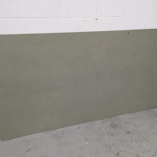 18mm moisture resistant MDF 1220x2440 4x