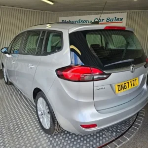 2017 Vauxhall Zafira Tourer 1.4i Turbo MPV - Image 7
