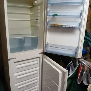 AEG Electrolux fridge freezer - Image 2
