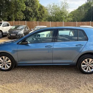 2014 Volkswagen Golf 1.6 TDI Diesel Manual Hatchback - Image 3