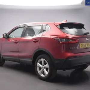 2019 Nissan Qashqai 1.3 DIG-T Acenta Premium SUV - Image 2