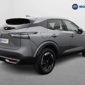 2025 Nissan Qashqai 1.3 DiG-T MH 158 N-Connecta 5dr Xtronic SUV Petrol Automatic - Image 7