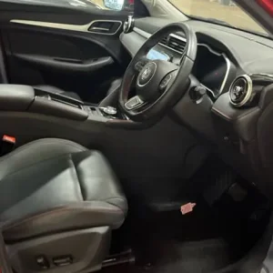 2022 MG ZS Trophy EV Long Range 73kWh 5-door Automatic - Image 2