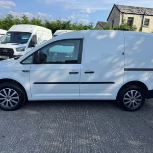 2019 Volkswagen Caddy 2.0 TDI Panel Van - Image 2