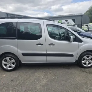 2014 Peugeot Partner Tepee 1.6 HDi 92 Outdoor 5dr MPV Diesel Manual - Image 7
