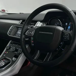 2015 Land Rover Range Rover Evoque HSE Dynamic Lux Estate Diesel - Image 4