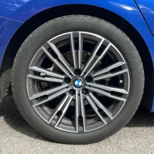 2021 BMW 3 Series 318i M Sport 5-door with digital dash and heated seats - Image 8