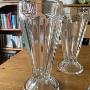 3 heavy sundae glasses - Image 4
