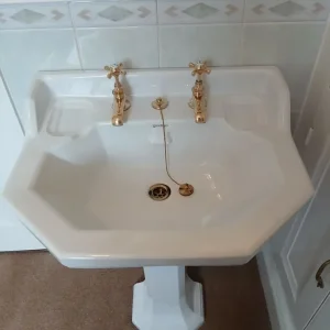 Bathroom pottery