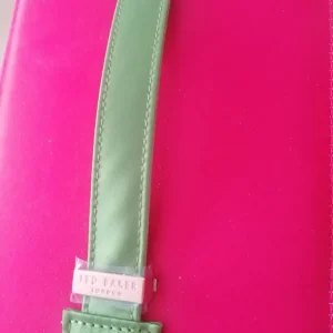 Ted baker case with lotions and spray - Image 3