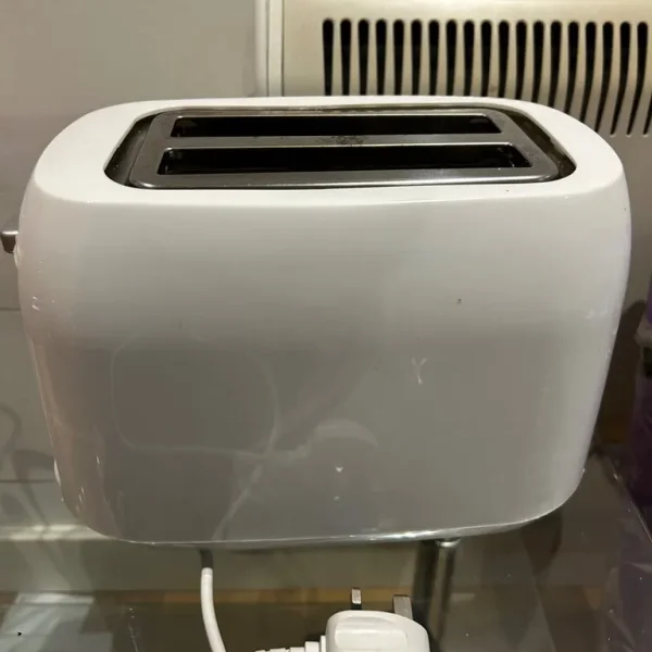 White George Home 2-slice toaster