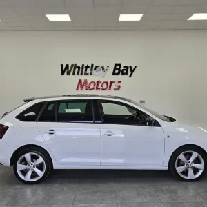 2014 Skoda Rapid Spaceback TDI SE Sport Hatchback - Image 2