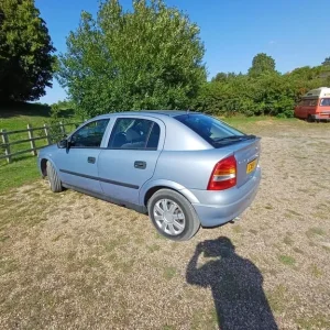 AUTOMATIC ASTRA 1.6 - MOT MAY 2026 - Image 3