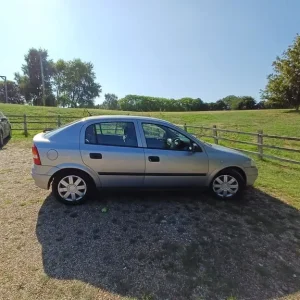 AUTOMATIC ASTRA 1.6 - MOT MAY 2026