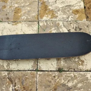Regular skateboard - Image 4