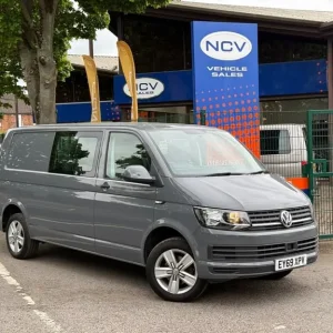 2019 Volkswagen Transporter T32 TDI Kombi Van