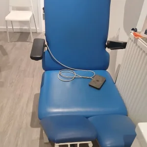 Podiatry plinth