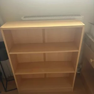 Pine Bookshelf with Adjustable Shelves - Image 2