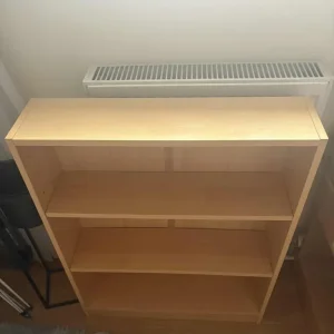 Pine Bookshelf with Adjustable Shelves - Image 3
