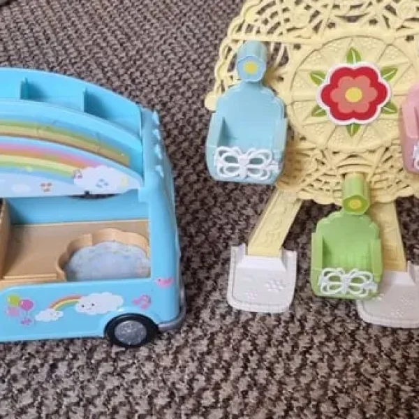 Sylvanian nursery bus and ferris wheel
