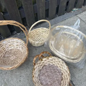 Gift baskets (multiple)