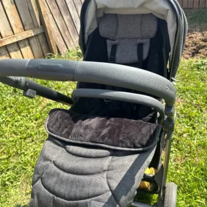 Oyster pushchair - Image 2