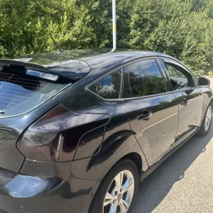 Ford Focus Hatchback 2012 Manual 1.6L