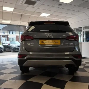 2016 Hyundai Santa Fe 2.2 CRDi Blue Drive Premium SE 5dr Auto - Image 5