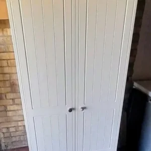 Small wardrobe - Image 2
