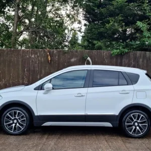 2014 Suzuki SX4 S-Cross 1.6 DDiS SZ-T Euro 5 (s/s) 5dr SUV Diesel Manual - Image 5