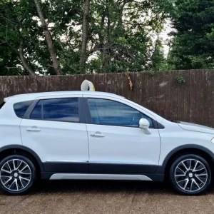 2014 Suzuki SX4 S-Cross 1.6 DDiS SZ-T Euro 5 (s/s) 5dr SUV Diesel Manual - Image 7