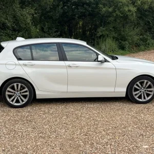 2017 BMW 1 Series 2.0d Sport Hatchback - Image 4