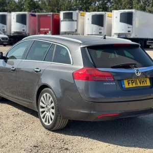 2011 Vauxhall Insignia 2.0 CDTi EcoFLEX Elite Nav 5dr Estate - Image 5