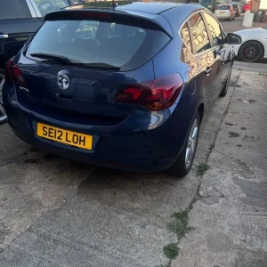 2012 Vauxhall Astra 1.4 hatchback - Image 2