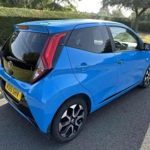 2019 Toyota AYGO VVT-i x-trend Hatchback Petrol Manual - Image 3