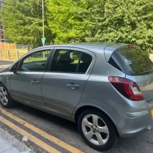 Vauxhall Corsa SXi 2011 - Image 3
