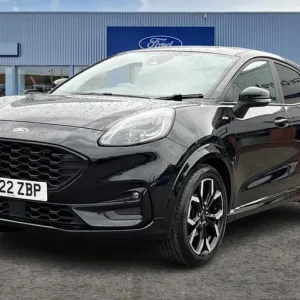 2022 Ford Puma 1.0 EcoBoost Hybrid ST-Line X with SYNC3 and all the smart features - Image 5