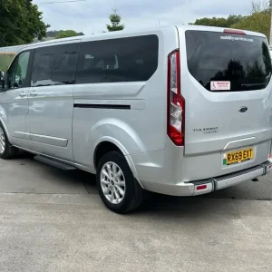 Ford Tourneo Custom 2.0 130bhp Titanium 7-seater wheelchair accessible bus crew van - Image 3
